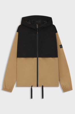 Vandt&aelig;t regnjakke til hestesport med dobbelt B-monogrammer, Sort / Beige