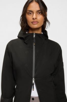 Equestrian waterproof raincoat with adjustable rear zips, Black