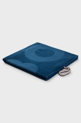Cotton-velvet beach towel with sculpted logo, Blue