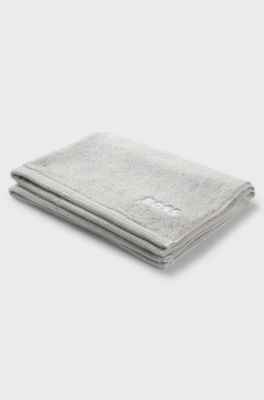 Cotton bath mat with contrast embroidered logo, Silver