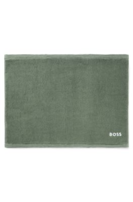 Cotton bath mat with contrast embroidered logo, Green