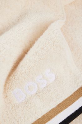 Cotton-jacquard bath mat with signature stripes, Light Beige
