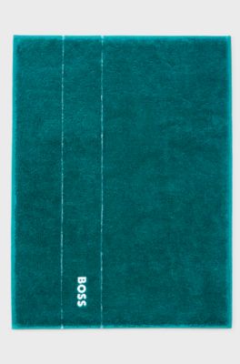 Cotton bath mat with contrast logo embroidery, Dark Green