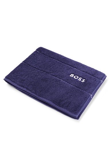 Cotton bath mat with contrast logo embroidery, Dark Blue