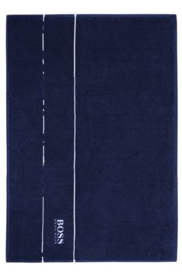 Cotton bath mat with contrast logo embroidery, Dark Blue