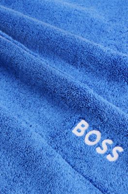 Cotton bath mat with contrast logo embroidery, Blue