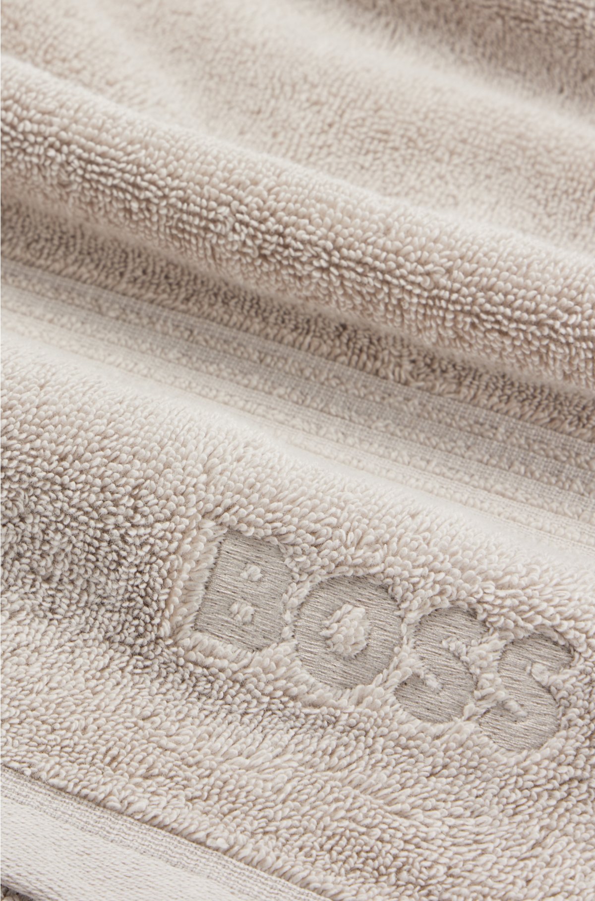 Beige Aegean-cotton bath sheet with tonal logo, Light Beige