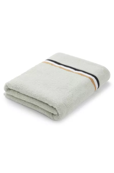 Cotton bath sheet with signature stripe