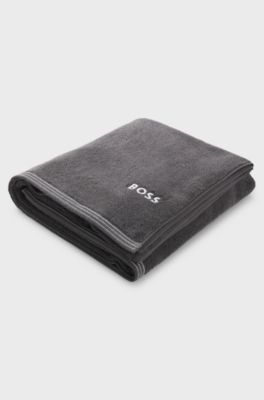 Cotton bath sheet with contrast embroidered logo, Dark Grey
