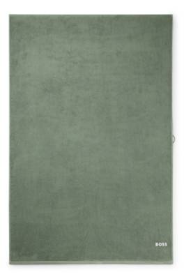 Cotton bath sheet with contrast embroidered logo 1