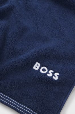 Cotton bath sheet with contrast embroidered logo, Dark Blue