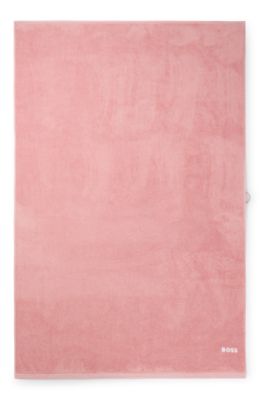 Cotton bath sheet with contrast embroidered logo, light pink