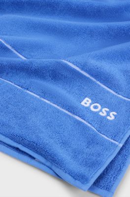 Drap de bain en coton avec logo brod&eacute; blanc, Bleu