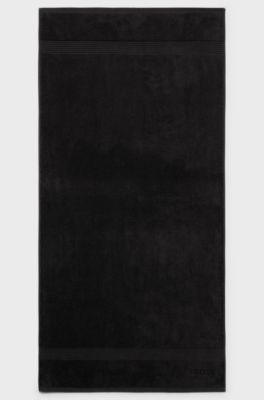 Zwarte katoenen badhanddoek met logostiksel, Zwart