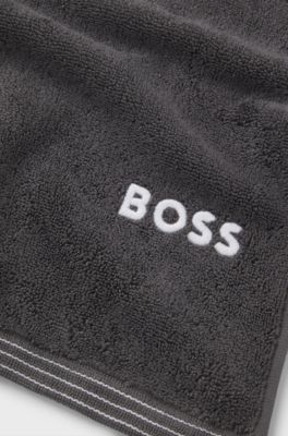 Cotton bath towel with contrast embroidered logo, Dark Grey