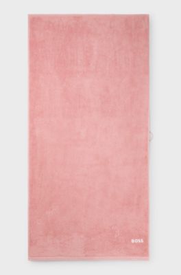 Cotton bath towel with contrast embroidered logo, light pink