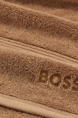 Cotton bath towel with tonal embroidered logo, Brown