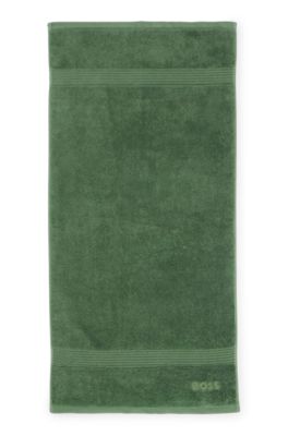 Logo bath towel in Aegean cotton, Green