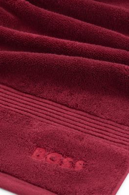 Logo bath towel in Aegean cotton, Dark Red