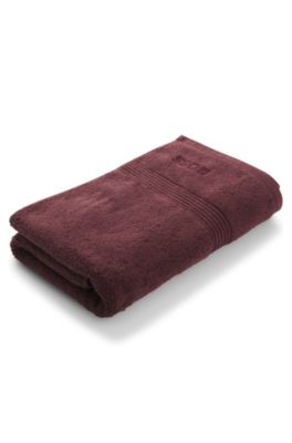 Logo bath towel in Aegean cotton, Dark Red