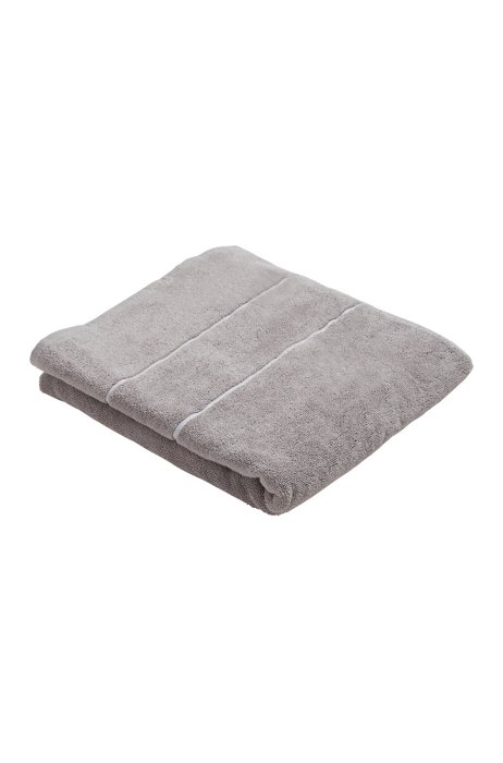 Egyptian-cotton bath towel with contrast logo, Grey