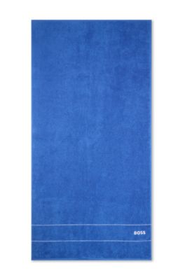 Cotton bath towel with white logo embroidery, Blue