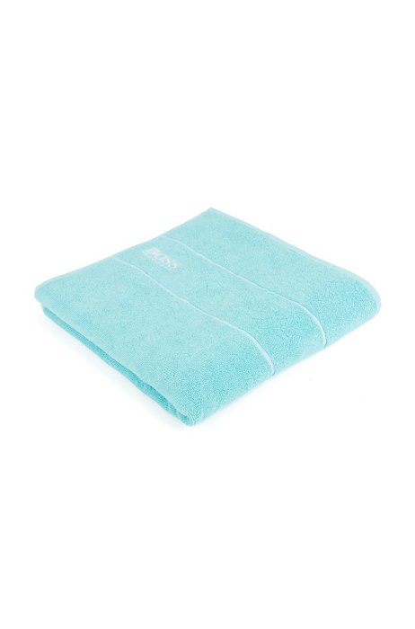 Egyptian-cotton bath towel with contrast logo, Turquoise
