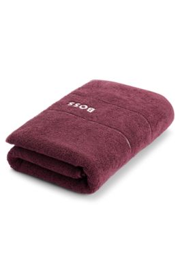 Hugo boss towels outlet set