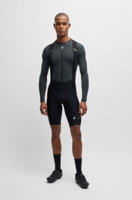 BOSS x ASSOS base layer with carbon-infused odour control, Dark Grey