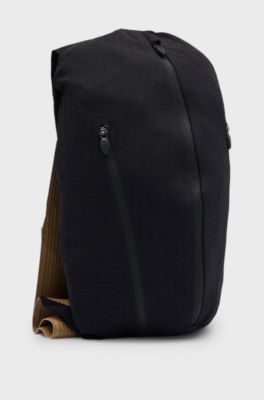 BOSS x ASSOS waterproof spider bag with reflective detailing, Black