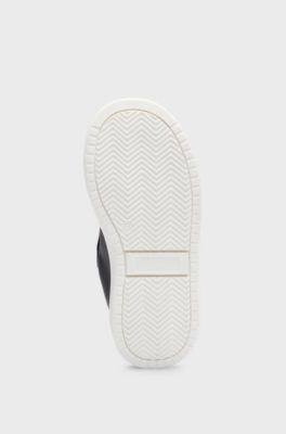 Sneakers per bambini in nappa con grafica con fiamma, Nero