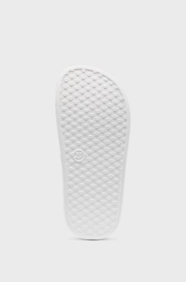 Kids' slides with logo-badge print, White