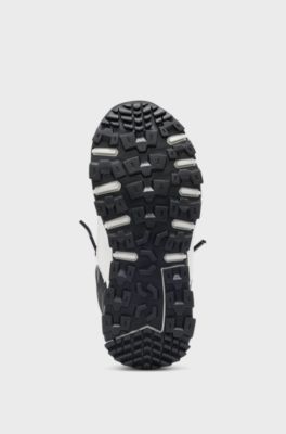 Barnsneakers i l&auml;derimitation med logga, Vit