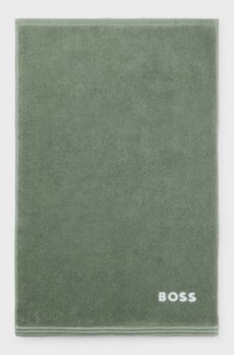 Cotton guest towel with contrast embroidered logo, Green