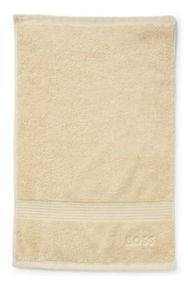 Aegean-cotton guest towel with tonal logo, Beige