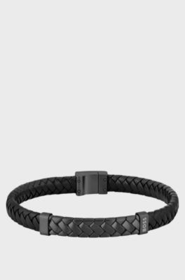 Schwarzes Armband aus geflochtenem Leder mit Fischgr&auml;tmuster auf dem Metall-Detail, Schwarz