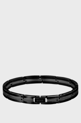 Bracelet en acier inoxydable noir &agrave; rayures avec fermoir logot&eacute;, Gris sombre