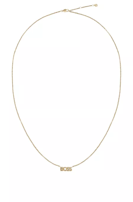 An understated necklace for everyday style