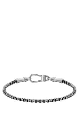 Modern Bracelet with Signature Detailing, Silver tone