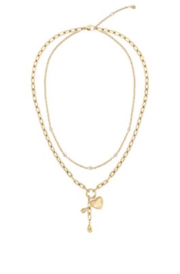 Sophisticated necklace with a polished finish