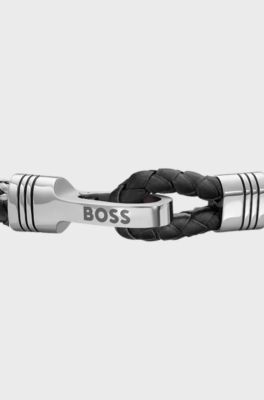 Contemporary bracelet for a modern accessory, Silver tone