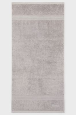 Serviette de toilette en coton argent avec logo brod&eacute;, Argent