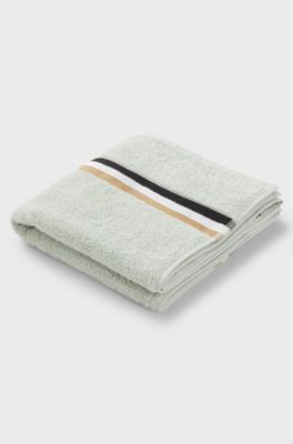 Cotton hand towel with signature-stripe border, Light Green