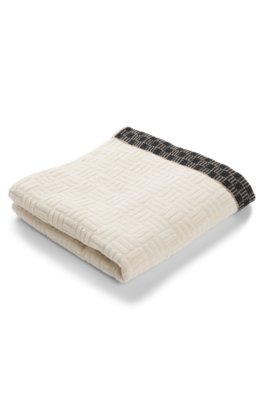 Serviette en velours de coton jacquard sculpté