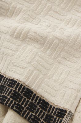 Cotton hand towel in sculpted-jacquard velvet, Light Beige