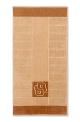 Cotton hand towel with carved Double B monogram, Light Brown