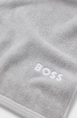 Cotton hand towel with contrast embroidered logo, Silver