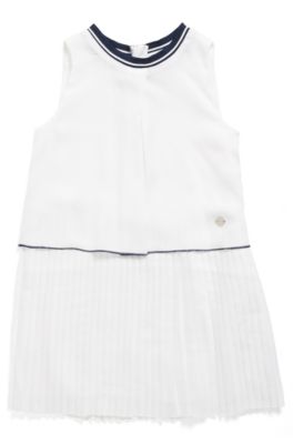 Kids-Kleid ohne &Auml;rmel mit Plissee-Rock, Wei&szlig;