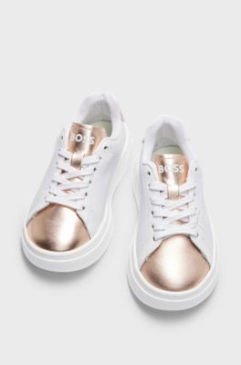 Kids' leather trainers with perforated logo, White