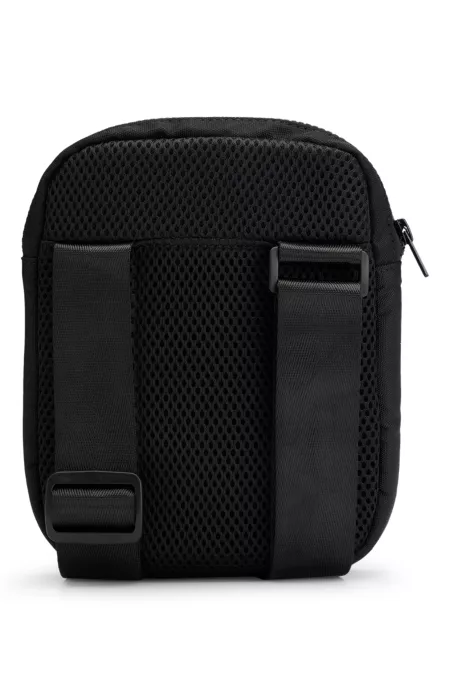 Pochette pour enfant avec finitions en mesh et logo